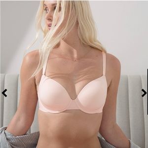 SOMA bra, 38DD NWT